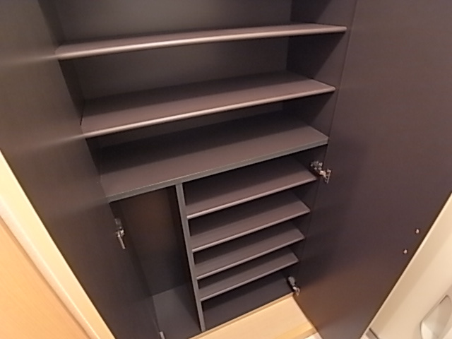 神戸市北区谷上西町のアパート