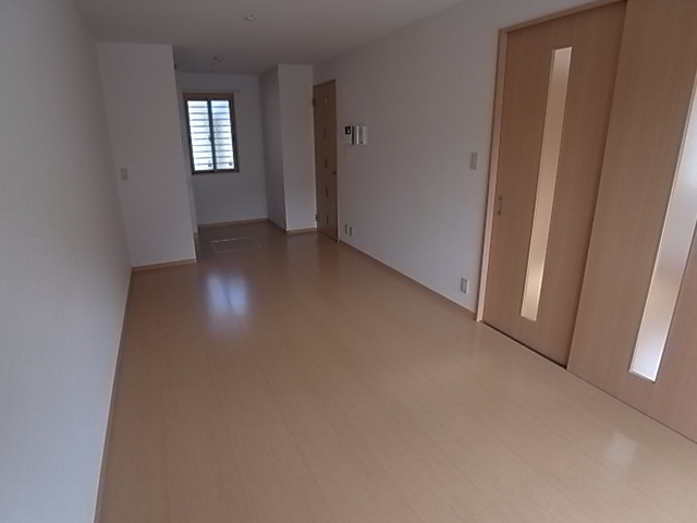 神戸市北区谷上西町のアパートの居間・リビング|リビング