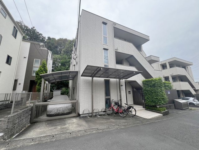 ソレイユ　ビアンカのエントランス