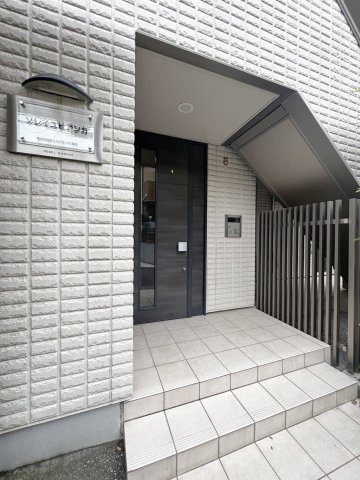 ソレイユ　ビアンカのロビー