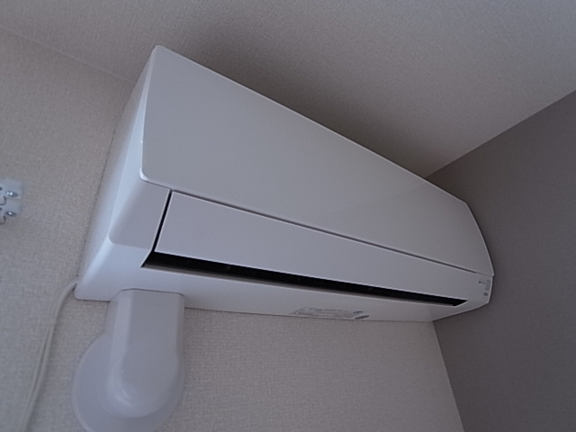 神戸市長田区雲雀ケ丘３丁目のアパートの設備|エアコン