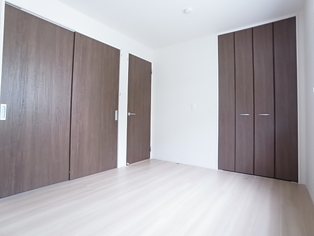 神戸市長田区雲雀ケ丘３丁目のアパート