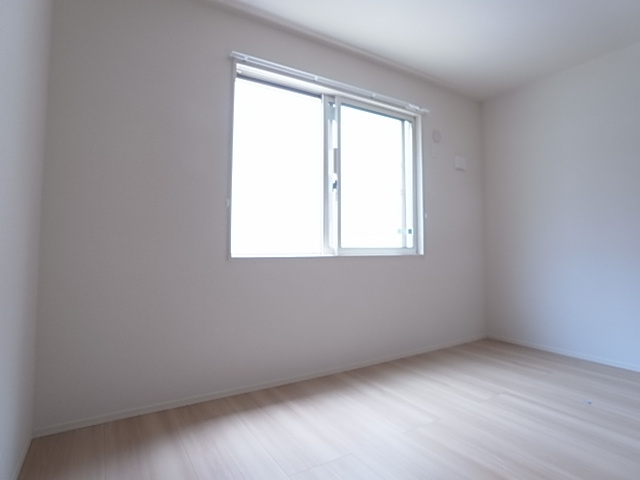 神戸市長田区雲雀ケ丘３丁目のアパート