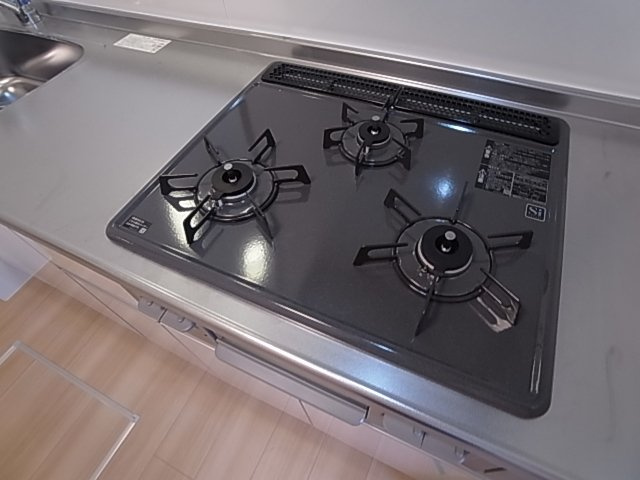 神戸市長田区雲雀ケ丘３丁目のアパート