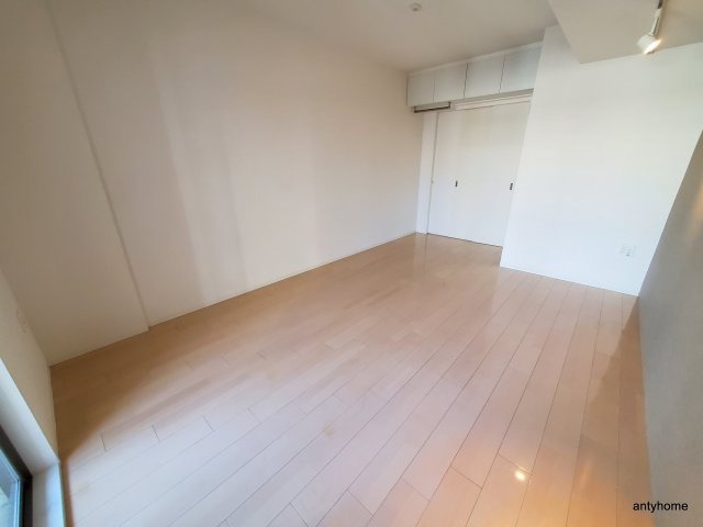 SERENiTE本町エコートの寝室