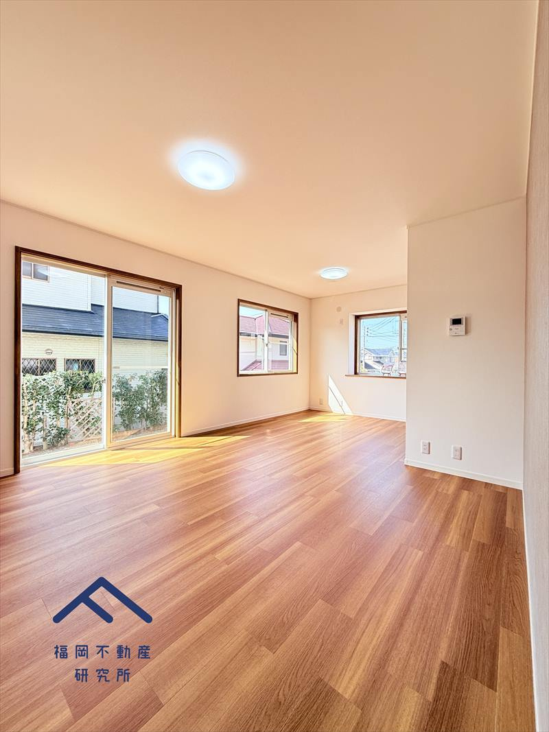 古賀市舞の里５丁目　戸建ての居間・リビング