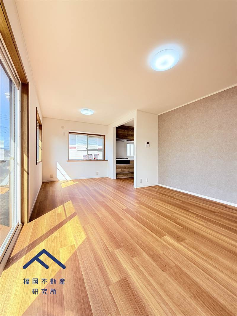 古賀市舞の里５丁目　戸建ての居間・リビング