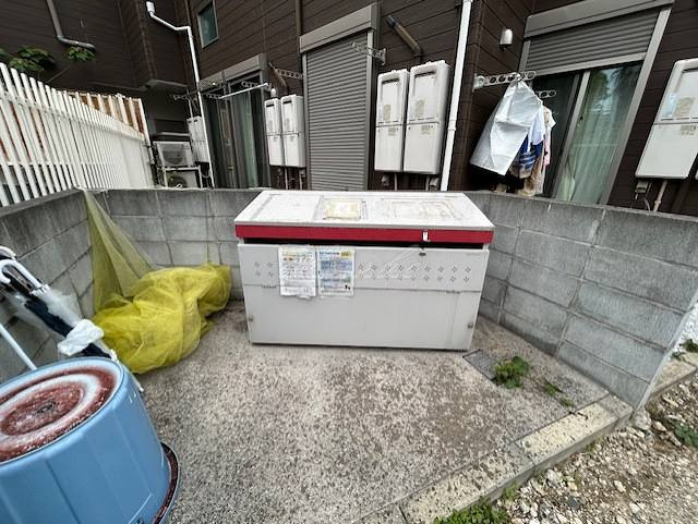 敷地内ゴミ置場
