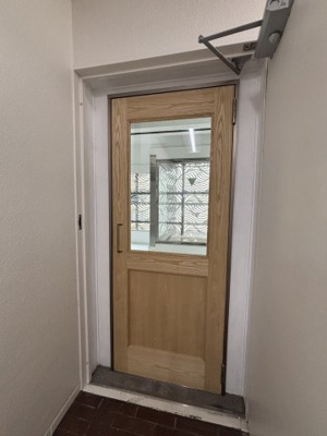 【玄関】 | 山の手シャルマンビル