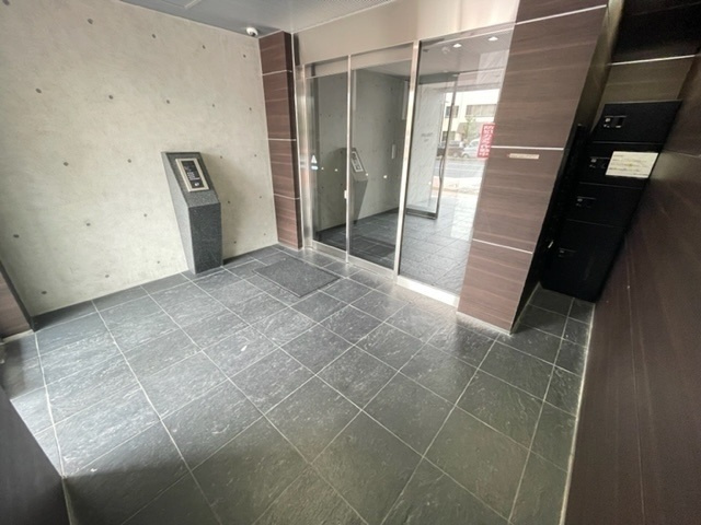 【エントランス】パレグレース中広