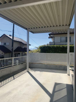 【駐車場】 | 車庫付き駐車場