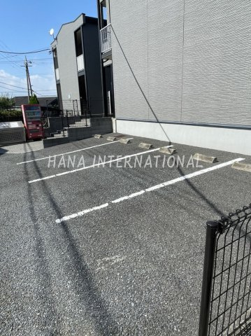 イーストⅡの駐車場