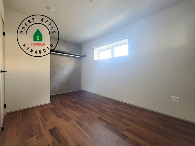 熊本市東区小山2丁目第1-1棟（1号棟）の洋室|採光良好な洋室は全居室、複層ガラスの遮熱効果と断熱効果で、一年中快適に過ごせます。