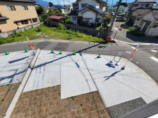 【展望】 | バルコニーから駐車場を望む