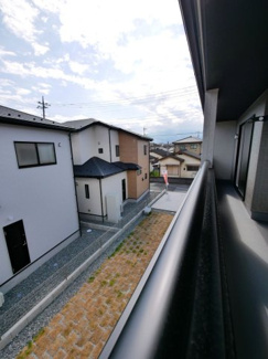 【展望】 | バルコニーから南を望む。