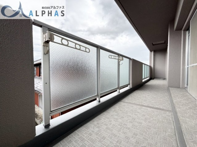 【バルコニー】 | 藤和ライブタウン加古川東 | 広々南東向きバルコニーにつき採光・通風良好です♪