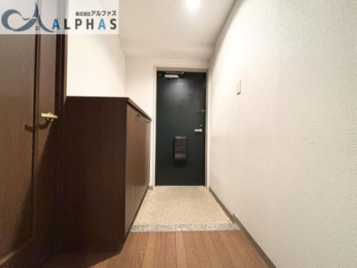 【玄関】 | 藤和ライブタウン加古川東 | 家族の履物がしまえる玄関収納付き♪