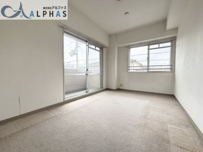 【洋室】 | 藤和ライブタウン加古川東 | バルコニーから光が差し込み明るい雰囲気に♪