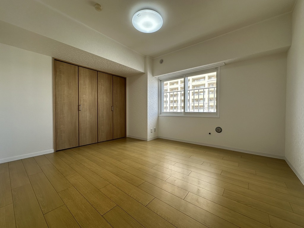 シャルム北4条の洋室