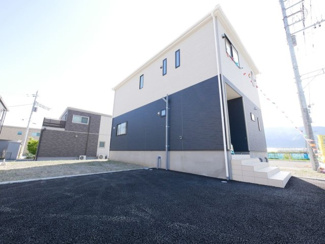 【外観】 | 南アルプス市藤田 新築戸建全2棟 1号棟 敷地69坪 | 建物完成済み　随時ご見学可能です。