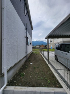 【周辺】 | 北側隣地境界