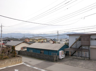 【展望】 | バルコニーからの眺望　富士山が望めます。