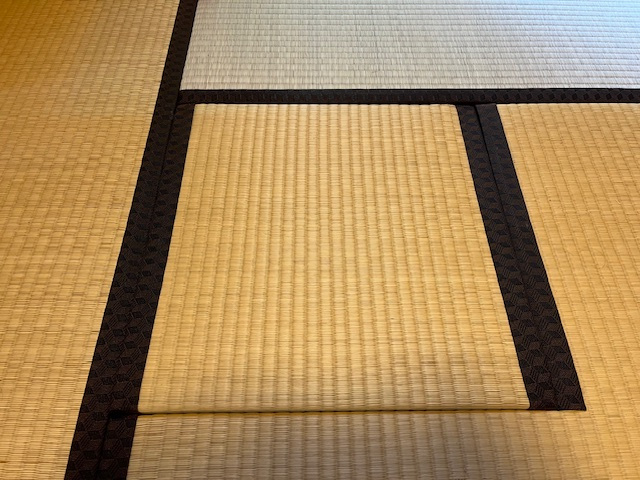 【中古】比企郡鳩山町楓ヶ丘中古住宅の和室|和室には茶道用の炉があります！
未使用です！