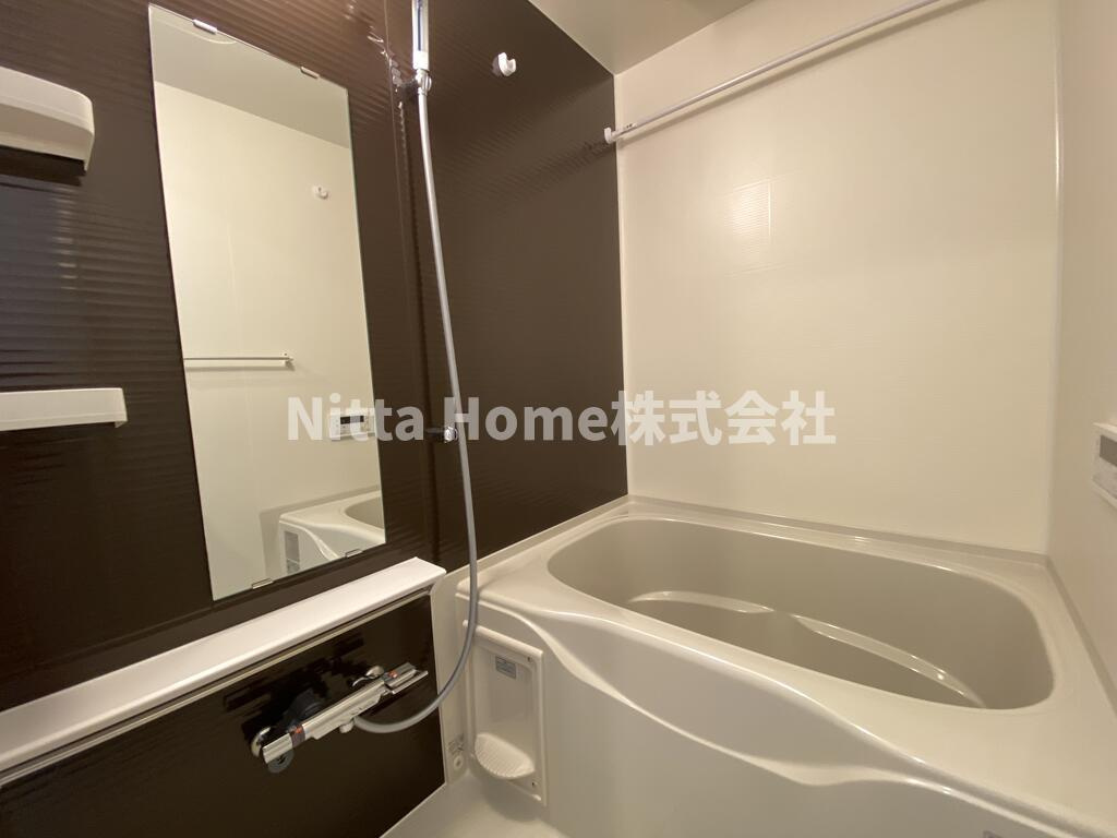 ラフィーネ（Ｒａｆｆｉｎｅ）の浴室|浴室乾燥機もあります(^^♪