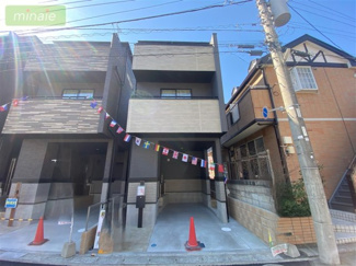 【外観】 | 販売現地
スタイリッシュな外観でゆったりした空間が魅力的です♪