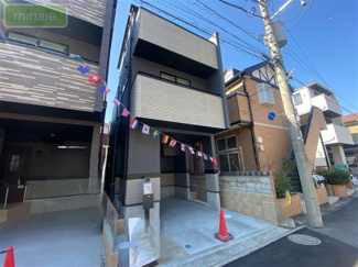 【外観】 | 販売現地
スタイリッシュな外観でゆったりした空間が魅力的です♪