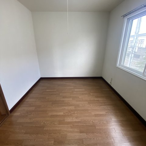 コーポ中畑の洋室|コンパクトで使いやすい洋室です