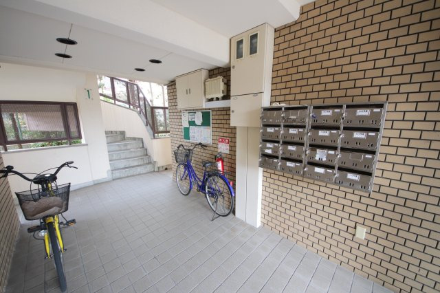 オークマンションおおみやのロビー