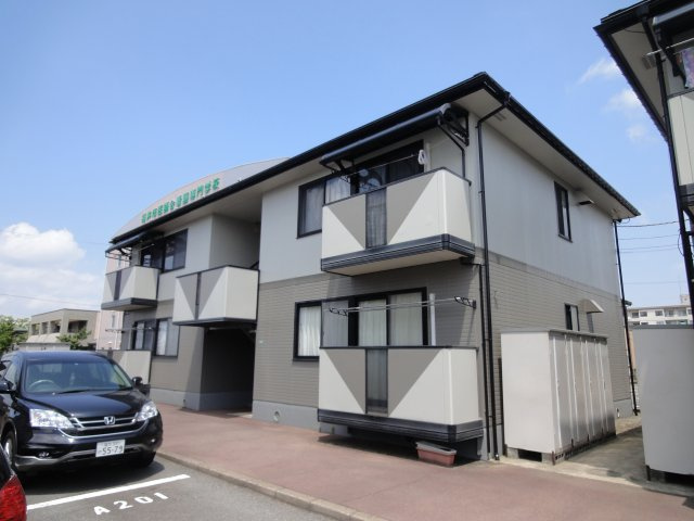 ルミナス内田A棟の外観