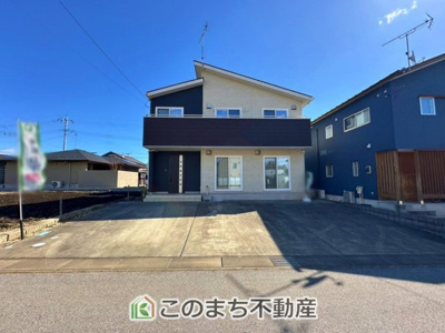 【駐車場】 | 宇都宮市鶴田町戸建（区画整理地） | お車並列３台分ご用意しております♪
