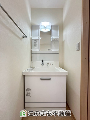 【独立洗面台】 | 宇都宮市鶴田町戸建（区画整理地） | ２階にも洗面台完備しております！
