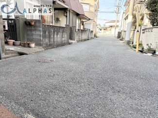 【前面道路含む現地写真】 | 前面道路は交通量が少なく安心です♪