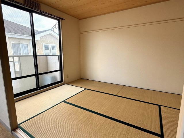 サンビレッジ出合1の和室