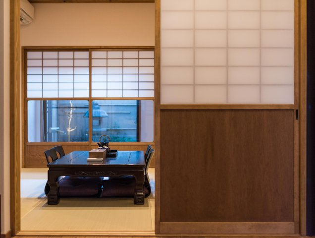 【オーナーチェンジ物件】右馬寮町戸建の和室|畳の上でゆっくりとくつろげる和室です