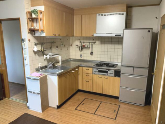 【オーナーチェンジ物件】鹿ケ谷桜谷町戸建のキッチン|キッチンです