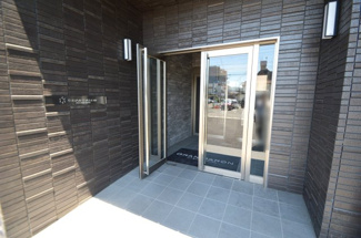 【エントランス】 | グランバロン宇都宮