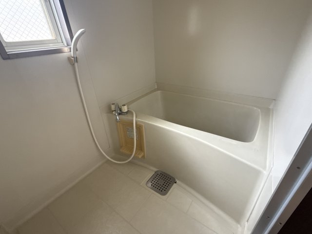 サンシティー北新在家　B棟の浴室