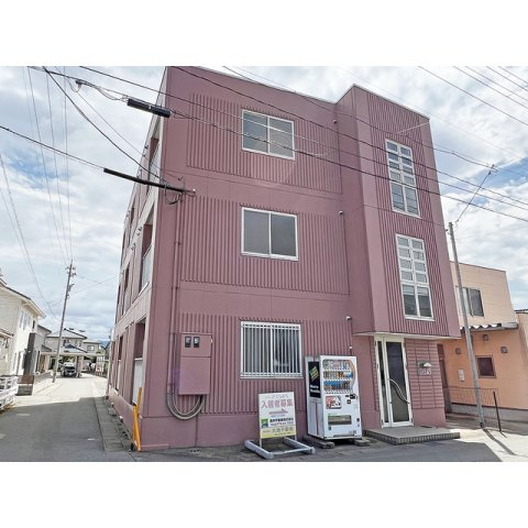 メゾンさくらまちの外観