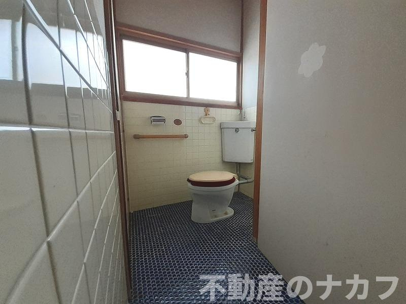 宇土市走潟町の中古一戸建のトイレ