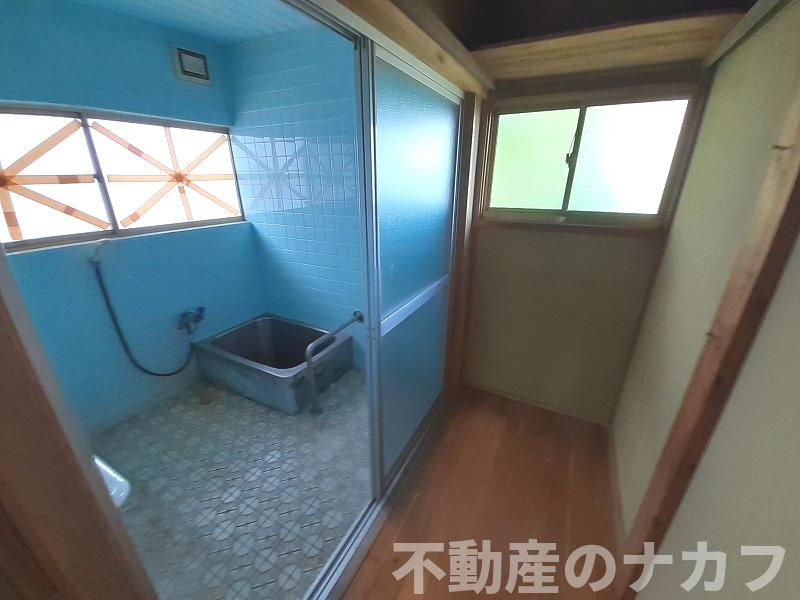 宇土市走潟町の中古一戸建の脱衣所