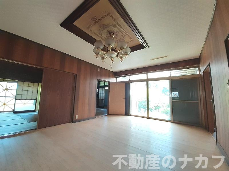 宇土市走潟町の中古一戸建の居間・リビング