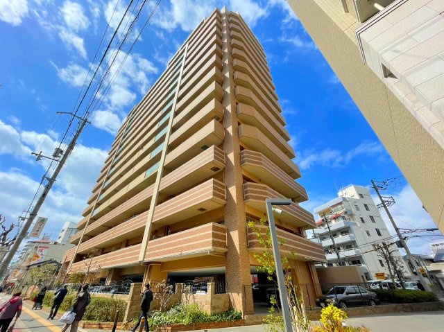 リベールシティ淀川通の外観