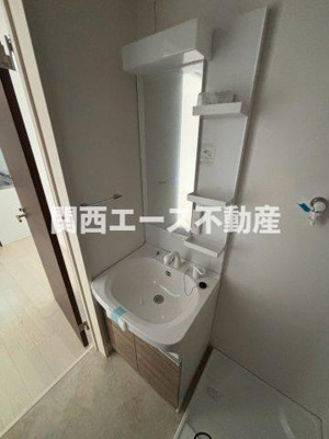 【洗面所】 | F asecia cer