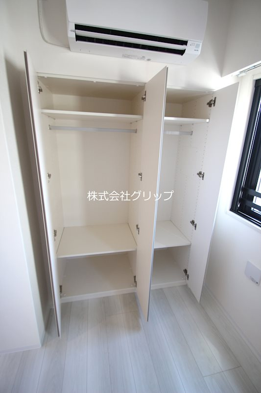 グランカーサ横濱石川町の収納