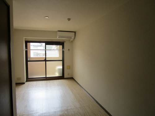 HOMAT2000の居間・リビング