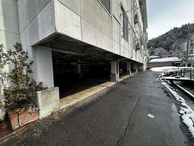 【駐車場】 | 大町マンション